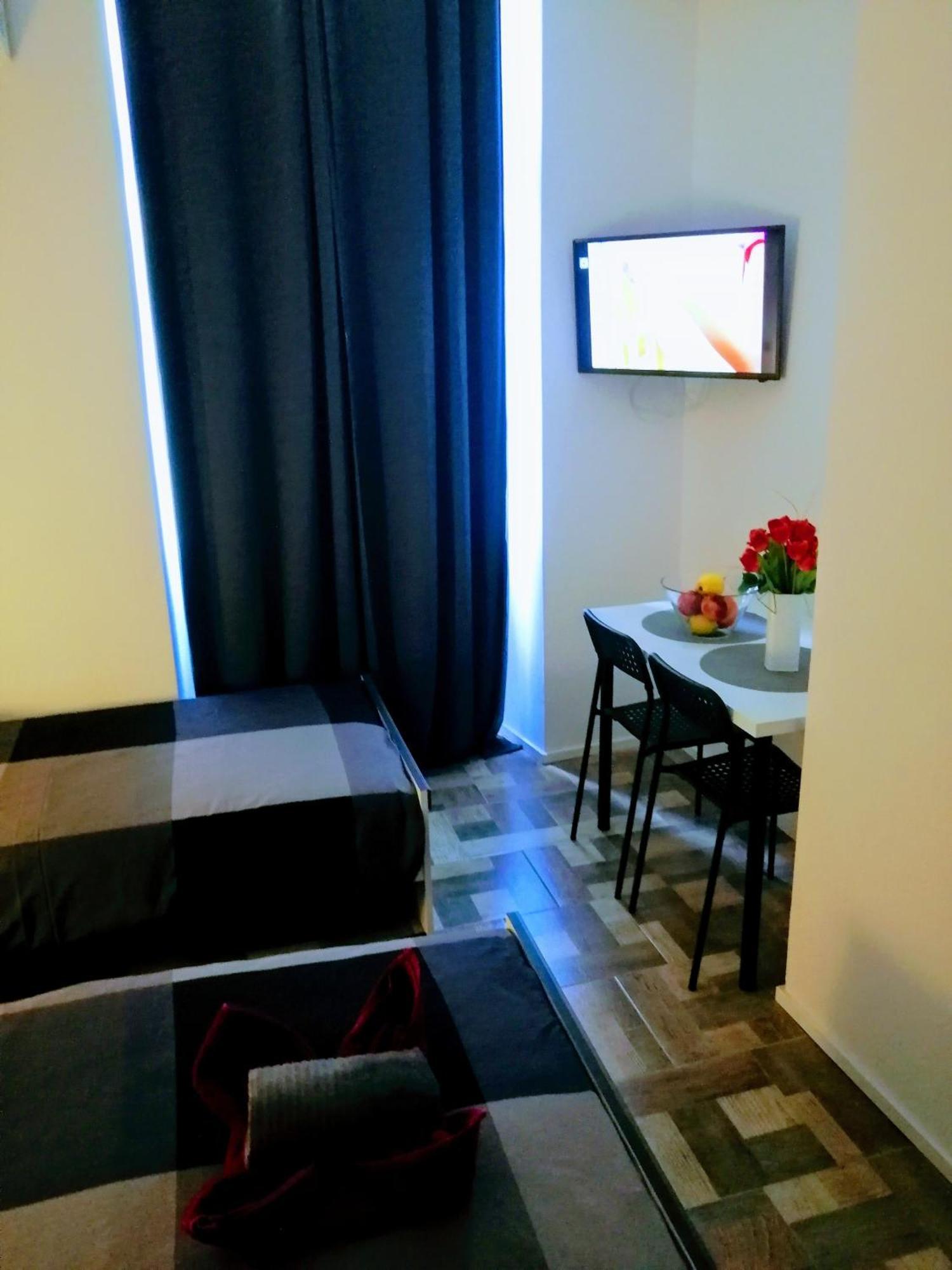 Zpula Center Studio Apartments Екстериор снимка