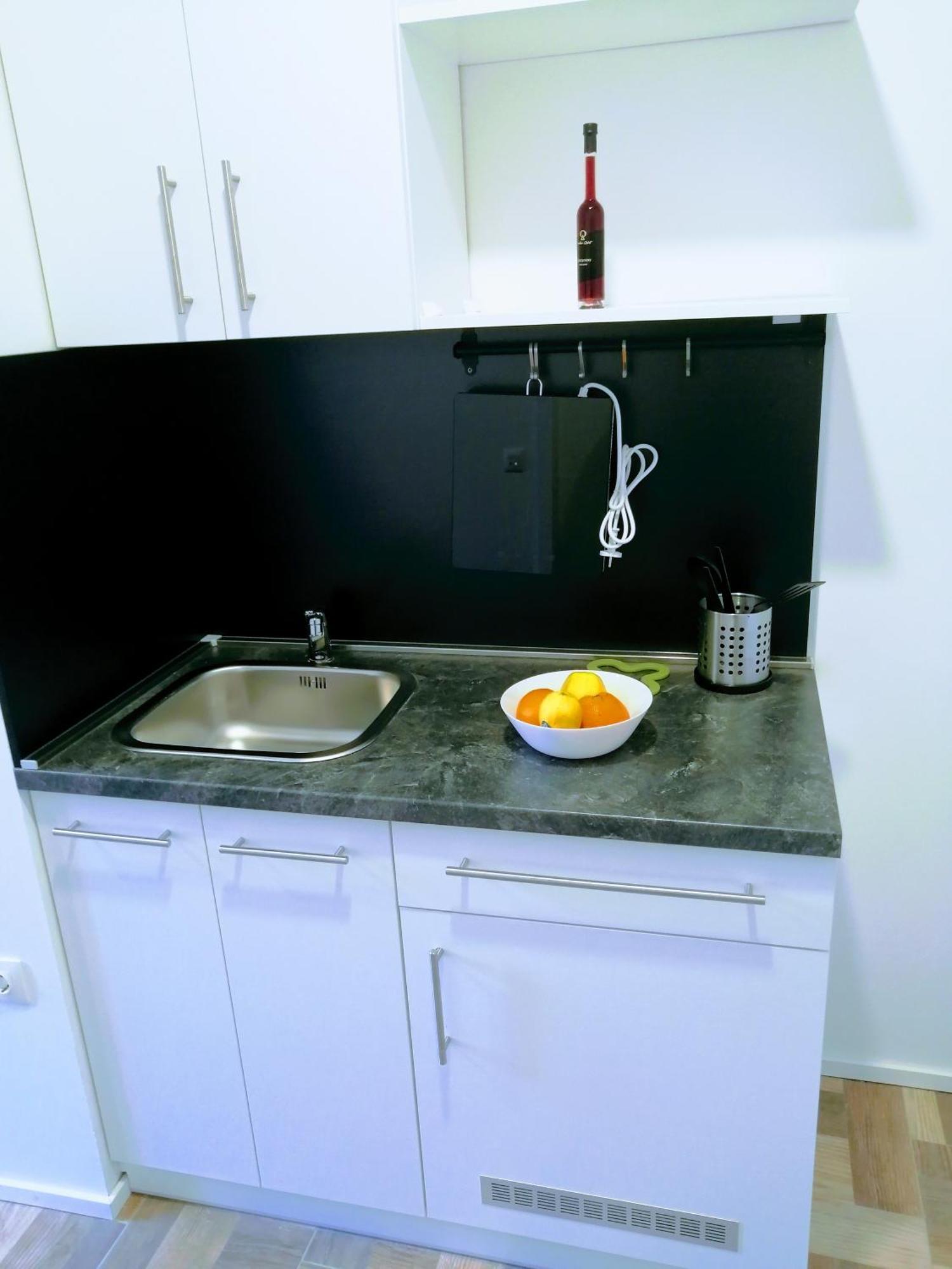 Zpula Center Studio Apartments Екстериор снимка